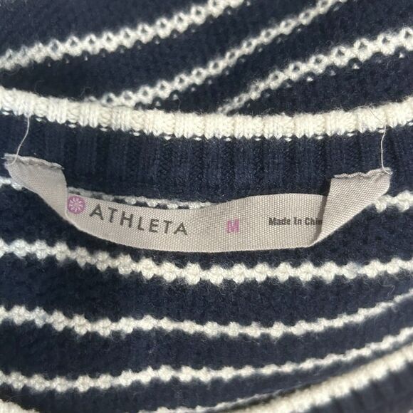 Athleta Kennewick Breton Oversized Stripe Sweater Navy Blue/White Women's Medium - Picture 2 of 13